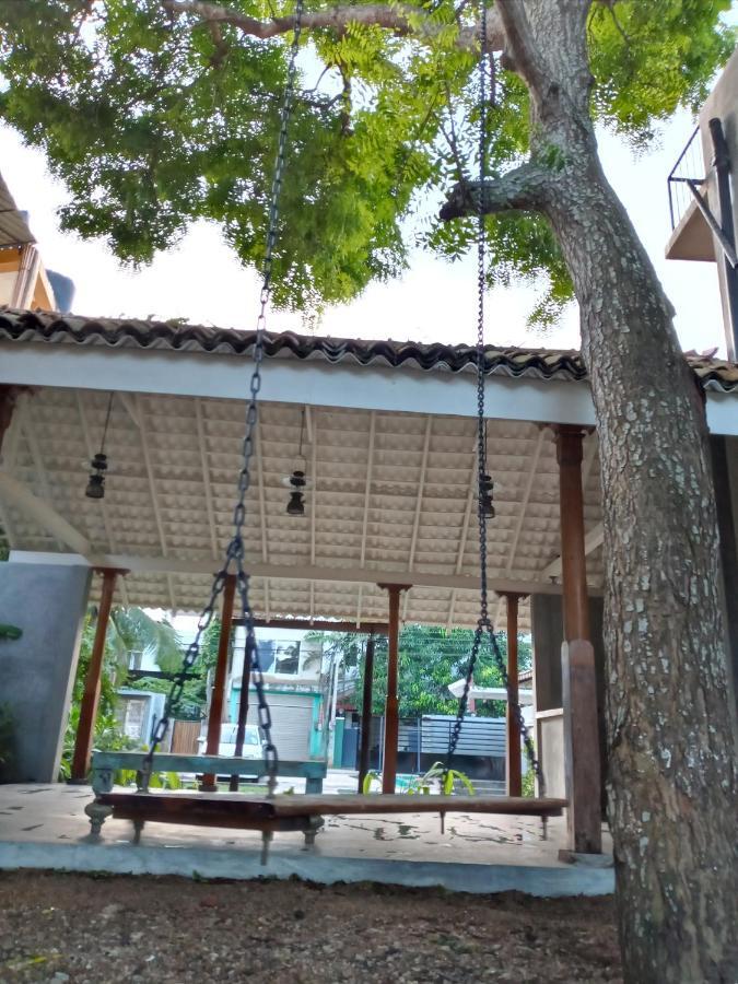 N 34 Hotel Mirissa Exterior foto